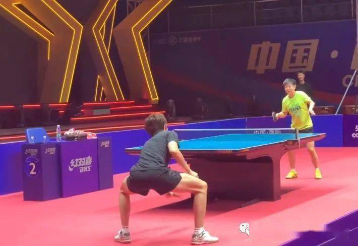 的金融从业 的金融从业